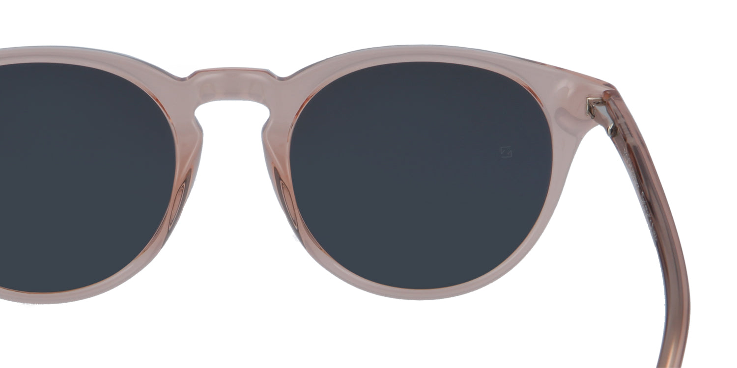 Pink sunglasses with black lenses, view in the direction of gaze #Color_Rose G15